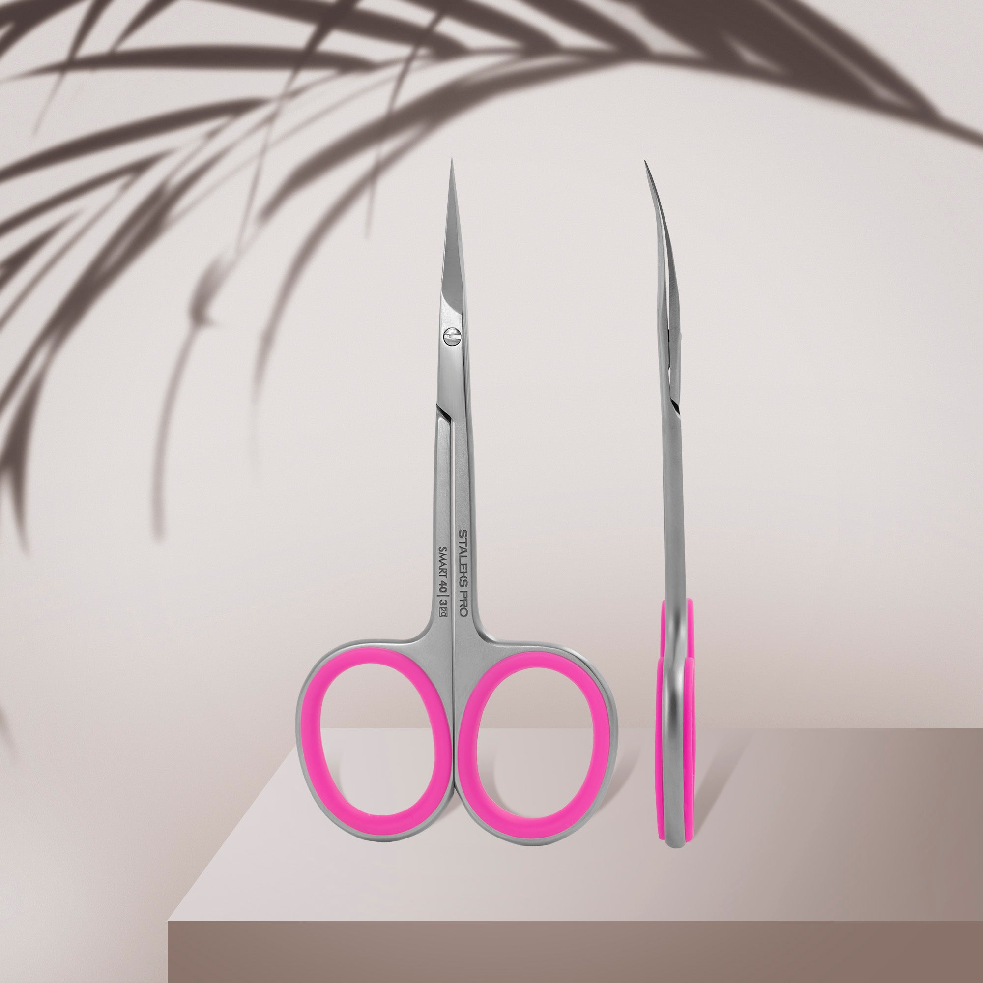 STALEKS PRO SMART 40 TYPE 3 professional cuticle scissors with pink silicone ring inserts