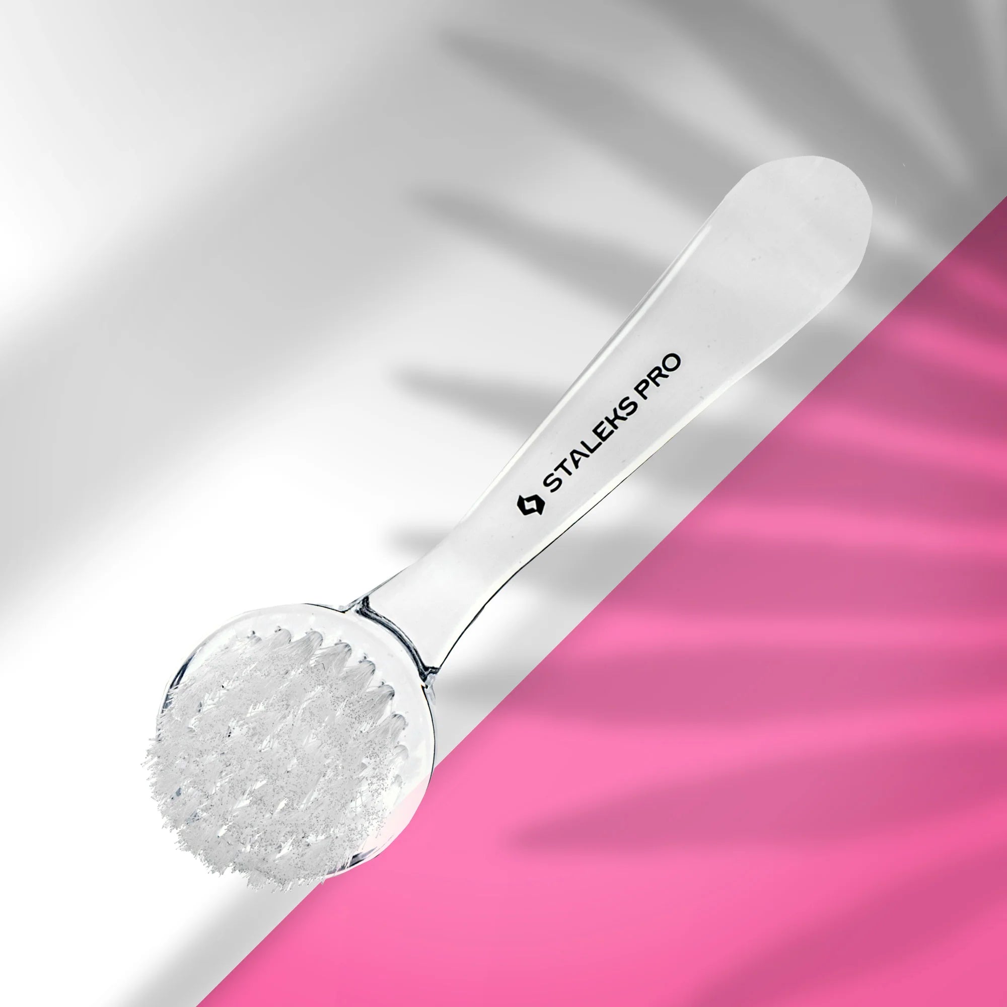 STALEKS PRO EXPERT 01 clear manicure dust brush with protective cover